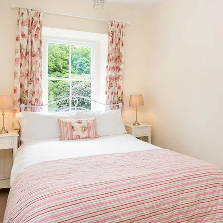 6 Bed In Sz327